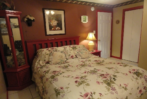 2859.English Cottage Suite Bedroom copy.JPG